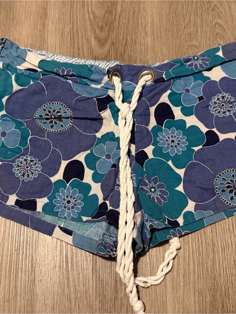 Derek Heart Teal & Navy Floral Drawstring Shorts